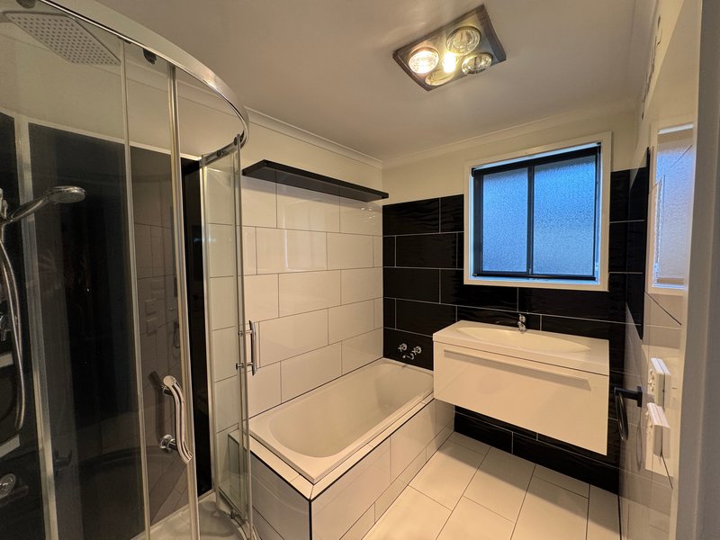 Photo - 112 Warring Street, Ravenswood TAS 7250 - Image 8