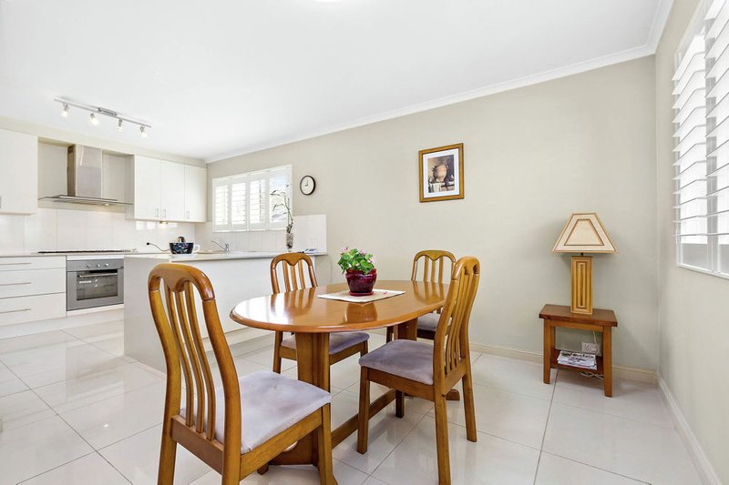 Photo - 1/12 Wellington Street, Clayfield QLD 4011 - Image 4