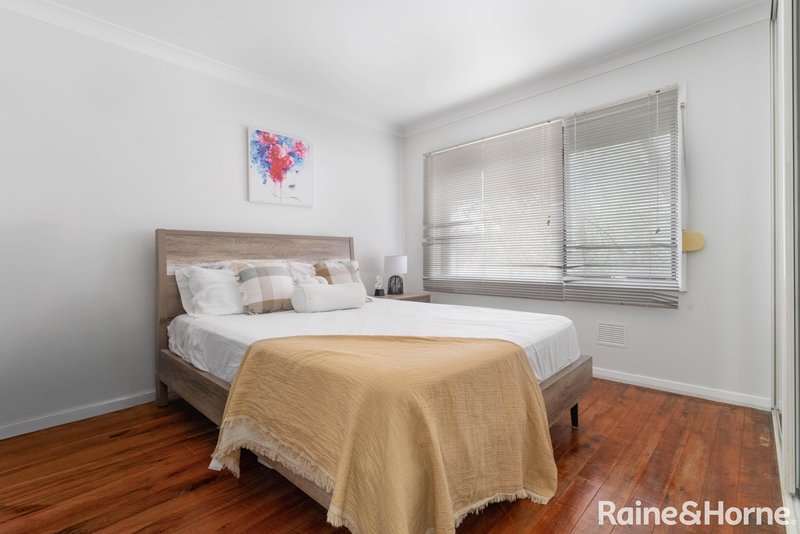 Photo - 11/2 Whipbird Avenue, Ingleburn NSW 2565 - Image 6