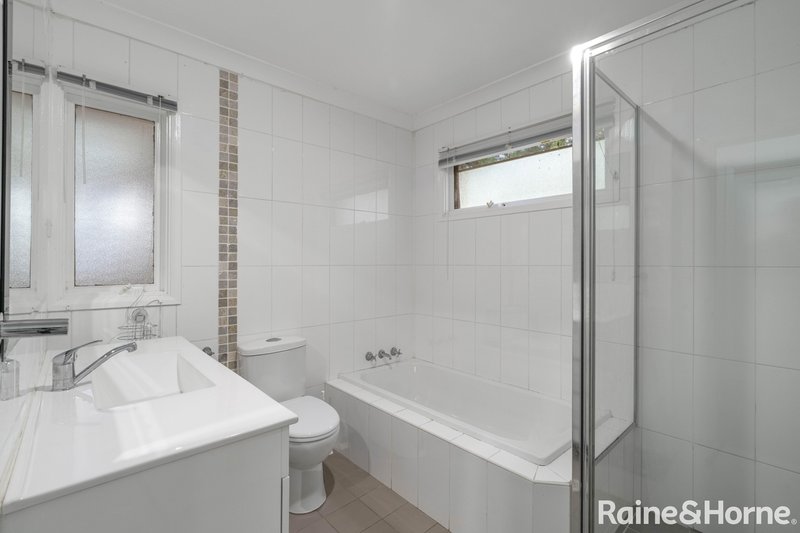 Photo - 11/2 Whipbird Avenue, Ingleburn NSW 2565 - Image 8