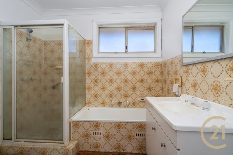 Photo - 11/2 William Street, Lurnea NSW 2170 - Image 7