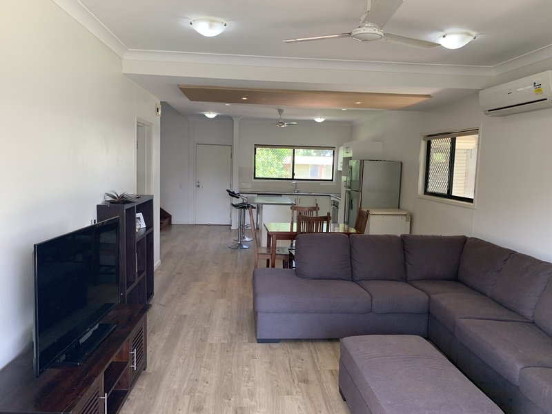 Photo - 1/12 Yileen Court, Rocky Point QLD 4874 - Image 9