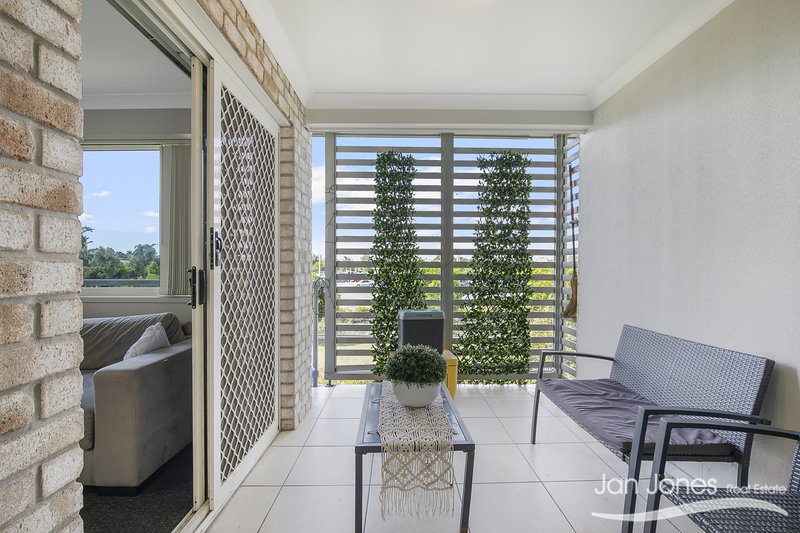 Photo - 11/20-22 Fleet Drive, Kippa-Ring QLD 4021 - Image 8