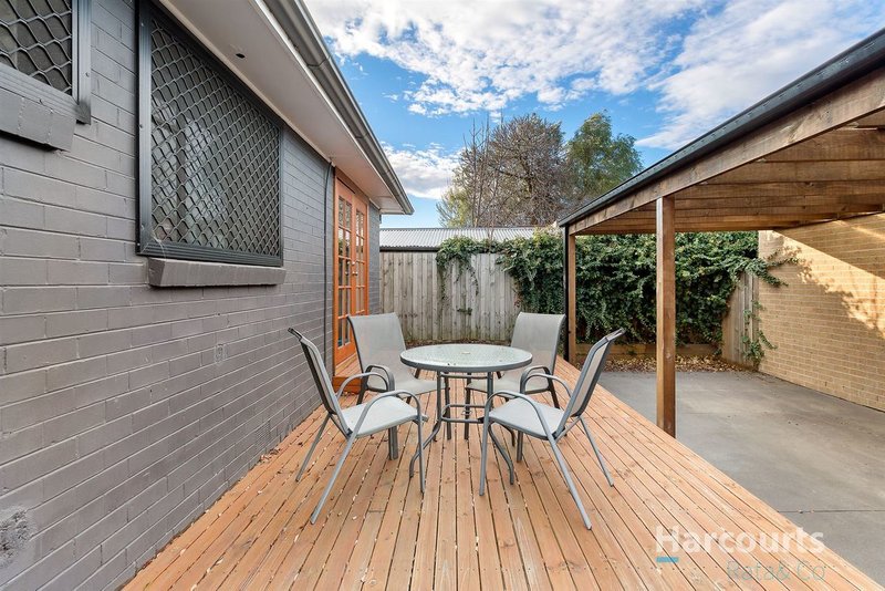 Photo - 1/120 Mount View Road, Lalor VIC 3075 - Image 10