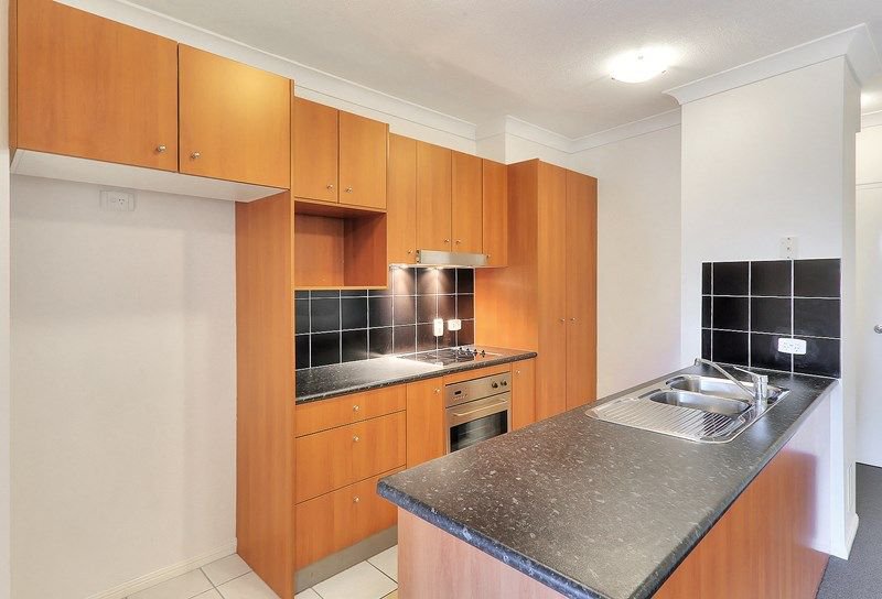 Photo - 11/20 Norton Street, Upper Mount Gravatt QLD 4122 - Image 2