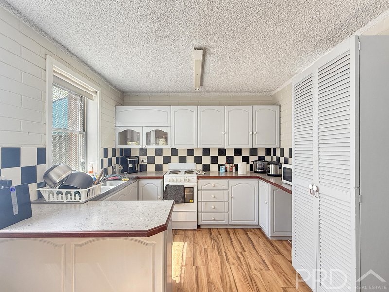 Photo - 11/20 Samson Way, Bulgarra WA 6714 - Image 1