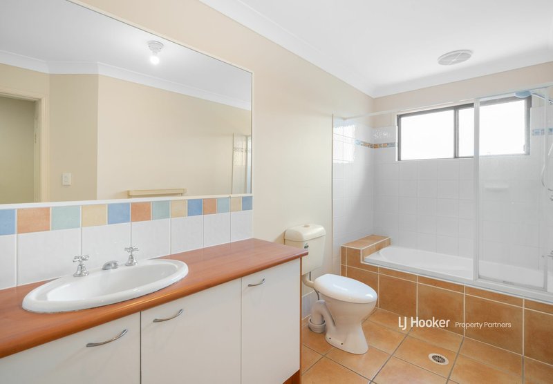 Photo - 11/200 Kameruka Street, Calamvale QLD 4116 - Image 11