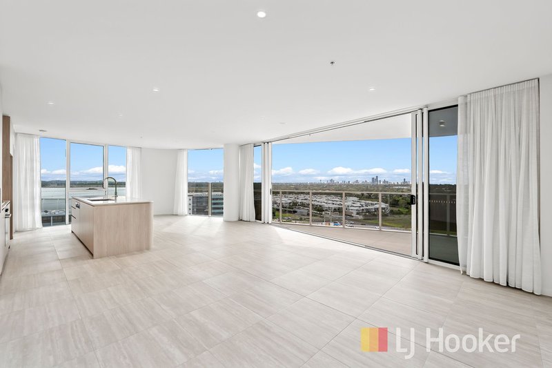 Photo - 11201/116 Laver Drive, Robina QLD 4226 - Image 5