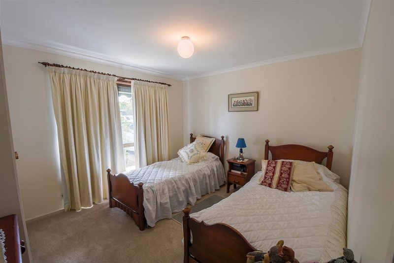 Photo - 1/121 Elizabeth Street, Edenhope VIC 3318 - Image 8