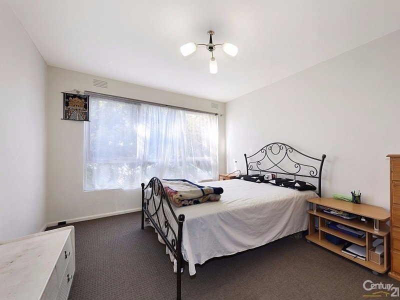 Photo - 1/121 Tucker Road, Bentleigh VIC 3204 - Image 2