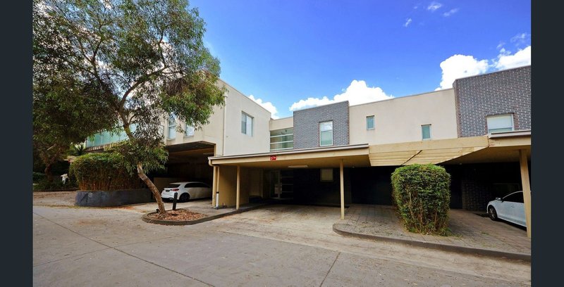 Photo - 11/210-220 Normanby Road, Notting Hill VIC 3168 - Image 8