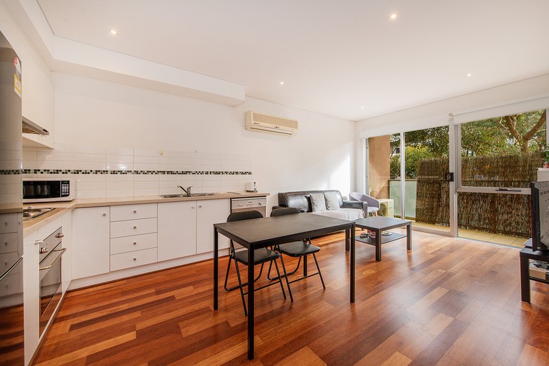 11/213 Normanby Road, Notting Hill VIC 3168