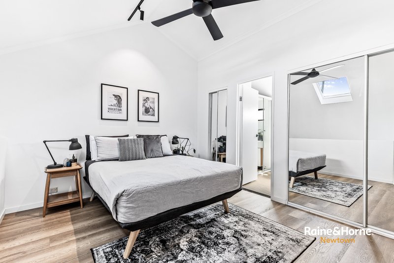 Photo - 112/155 Missenden Road, Newtown NSW 2042 - Image 4