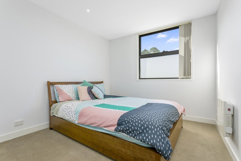 Photo - 11/219 Watton Street, Werribee VIC 3030 - Image 7