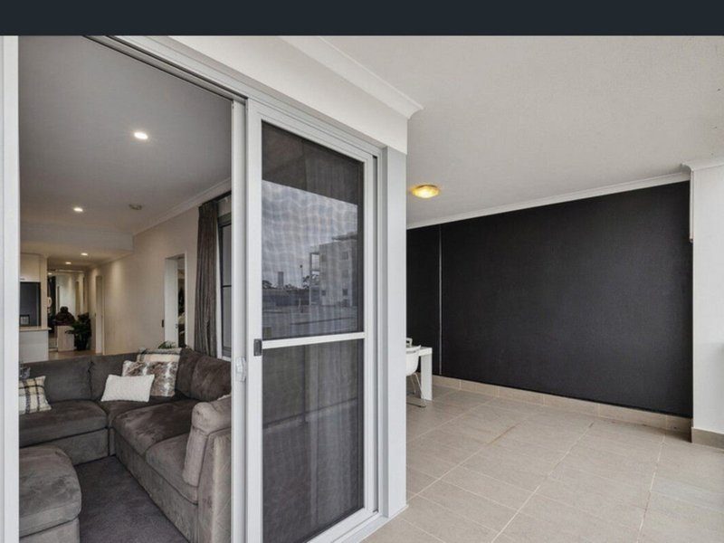 Photo - 11/22 Brown Street, East Perth WA 6004 - Image 12