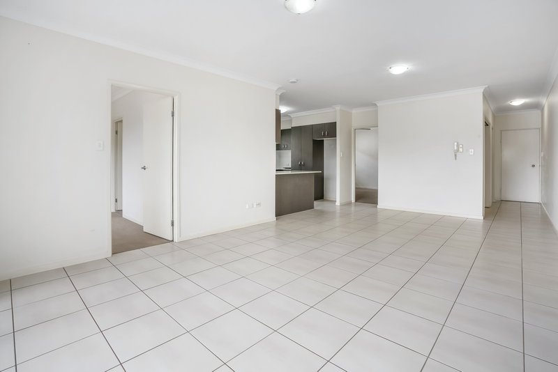 Photo - 11/22 Eton Street, Nundah QLD 4012 - Image 4