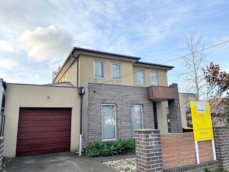 1/122 George Street, St Albans VIC 3021