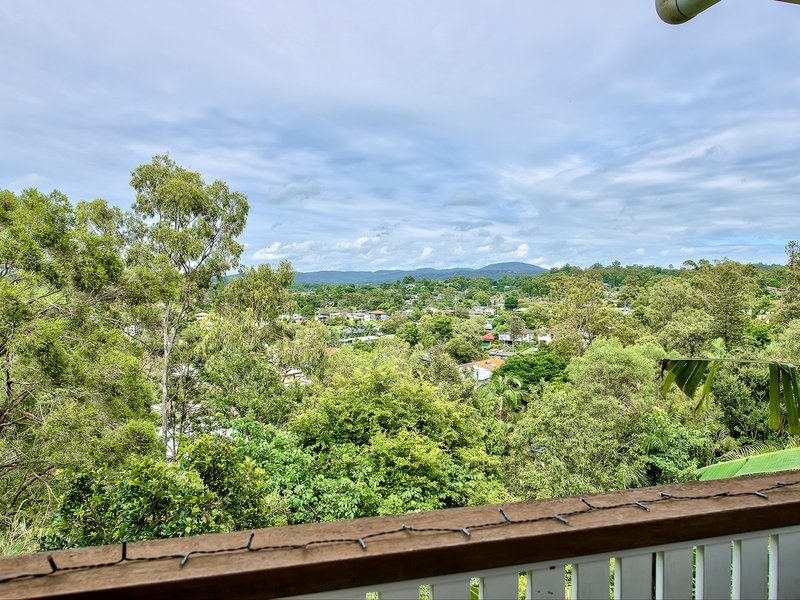 Photo - 1122 South Pine Road, Arana Hills QLD 4054 - Image 1