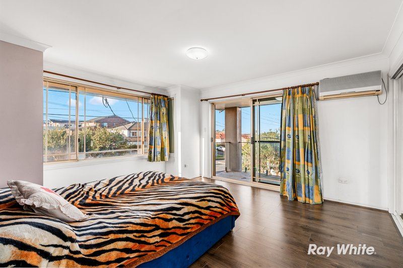 Photo - 1/122 Walpole Street, Merrylands NSW 2160 - Image 5