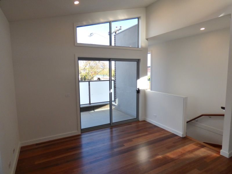 Photo - 11/226 Gower Street, Preston VIC 3072 - Image 4