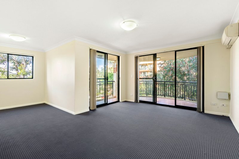 Photo - 11/23 Bruce Street, Blacktown NSW 2148 - Image 3