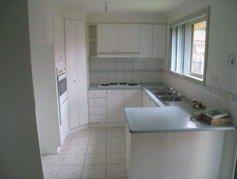 Photo - 1/123 Morang Drive, Mill Park VIC 3082 - Image 5
