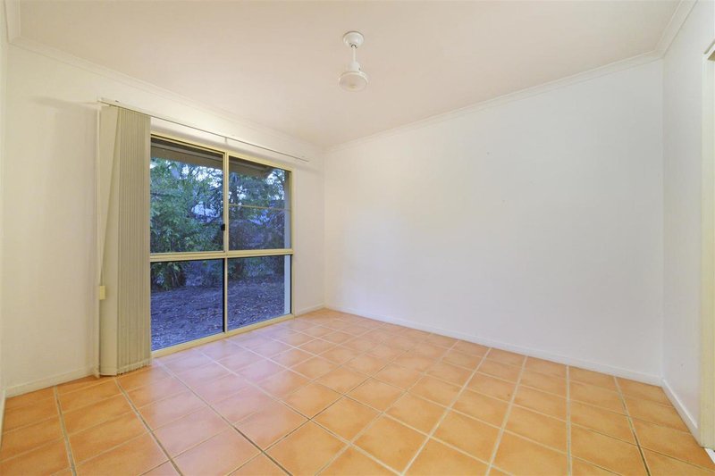 Photo - 11/24 Beach Road, Cannonvale QLD 4802 - Image 7