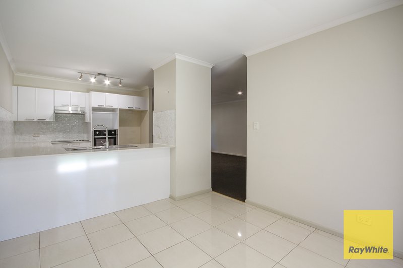 Photo - 11/24 Calliandra Place, Mount Gravatt East QLD 4122 - Image 10