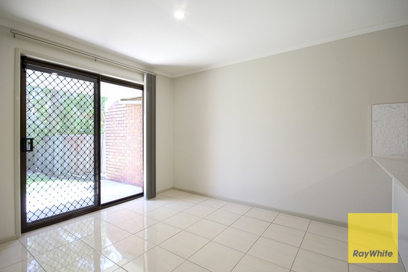 Photo - 11/24 Calliandra Place, Mount Gravatt East QLD 4122 - Image 11