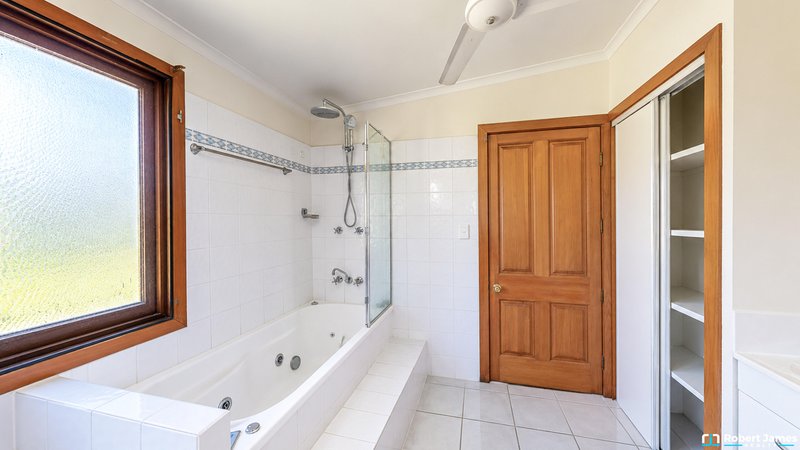 Photo - 1124 Louis Bazzo Drive, Cootharaba QLD 4565 - Image 11