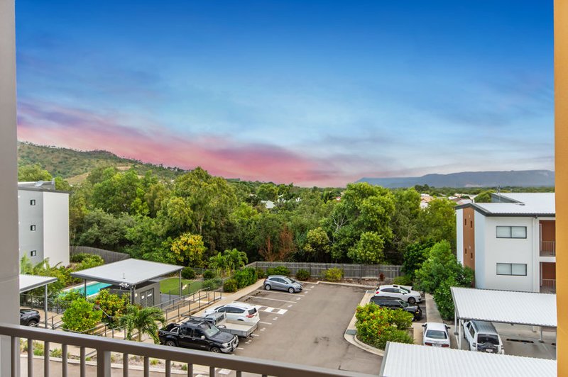 Photo - 112/4 Paddington Terrace, Douglas QLD 4814 - Image 2