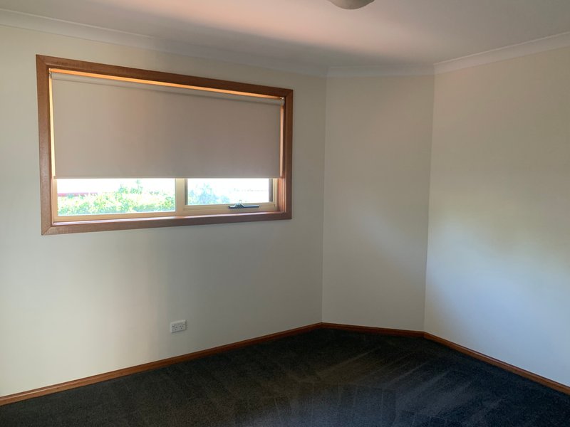 Photo - 1/124 Purinuan Road, Reservoir VIC 3073 - Image 7