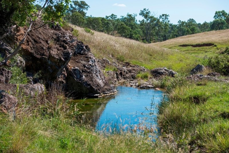 Photo - 11242 D'Aguilar Highway, Blackbutt QLD 4306 - Image 2