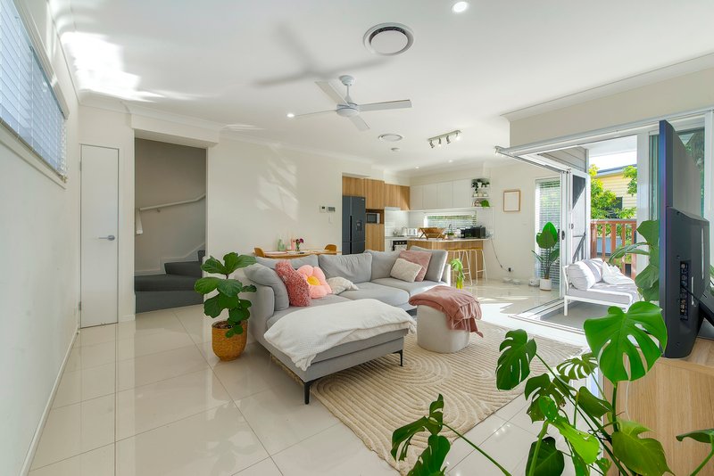 Photo - 11/25 Hawthorne Street, Enoggera QLD 4051 - Image 4