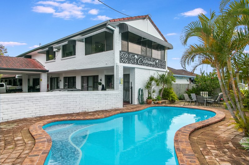 Photo - 11/25 Minjungbal Drive, Tweed Heads South NSW 2486 - Image 2