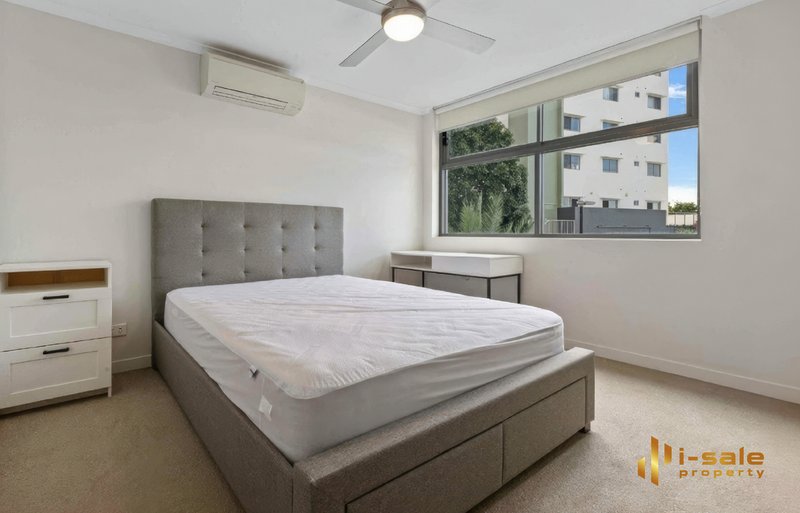 Photo - 112/54 Slobodian Ave , Eight Mile Plains QLD 4113 - Image 7