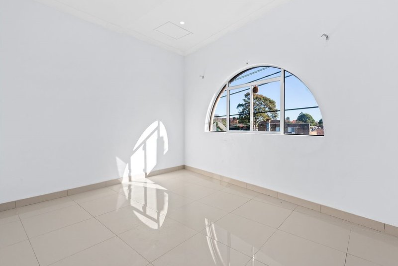 Photo - 1/1256 Canterbury Road, Roselands NSW 2196 - Image 1