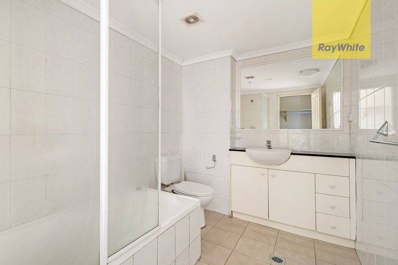 Photo - 11/26-30 Hassall Street, Parramatta NSW 2150 - Image 6