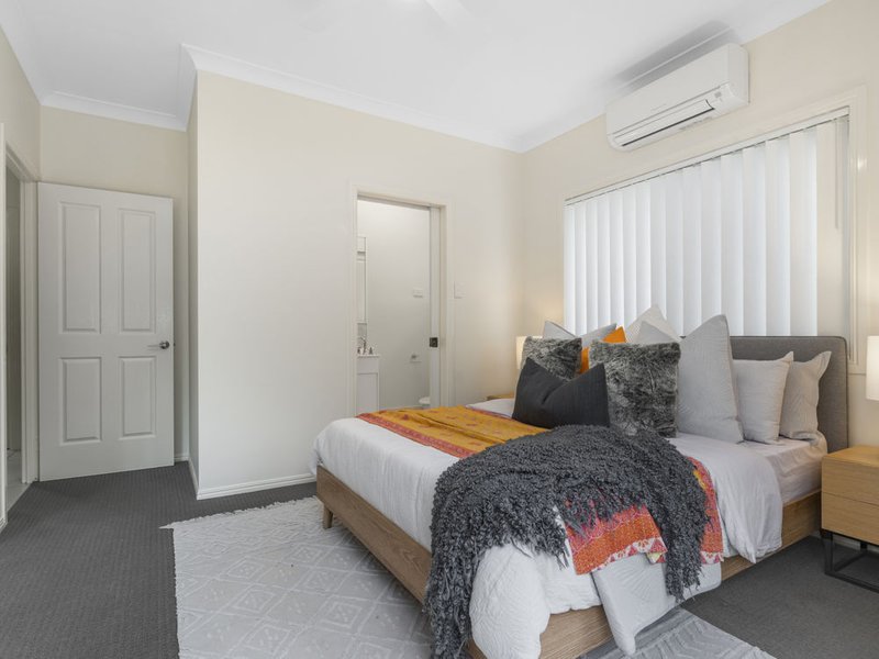 Photo - 11/26 Stay Place, Carseldine QLD 4034 - Image 10