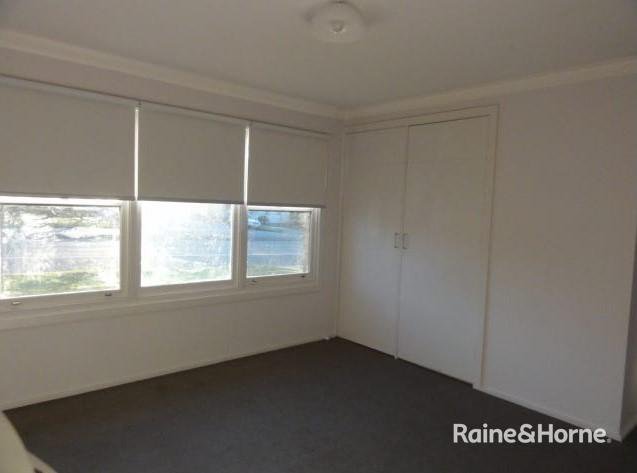 Photo - 1/126 Turton Road, Waratah NSW 2298 - Image 3