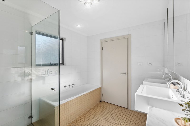 Photo - 11/27-33 Adams Street, Frenchs Forest NSW 2086 - Image 8