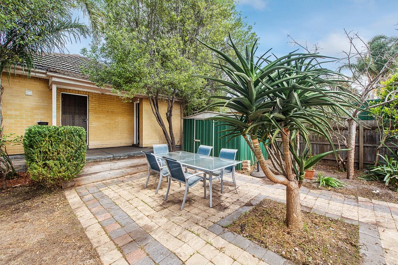 Photo - 1127 Centre Road, Oakleigh South VIC 3167 - Image 10