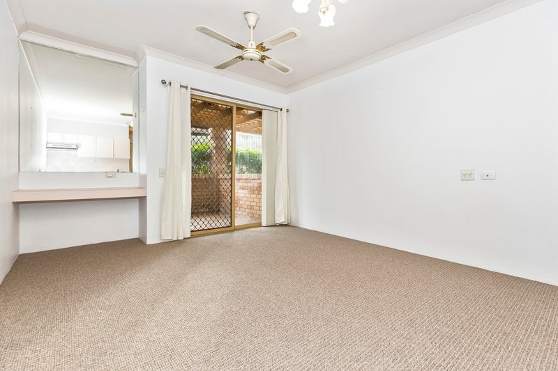 Photo - 112/7 Harman Road, Sorrento WA 6020 - Image 4