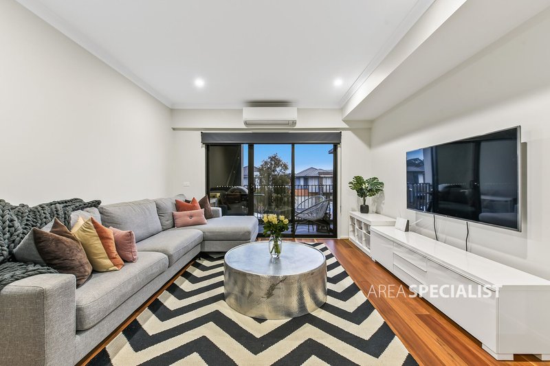 Photo - 11/27 Hornsby Street, Dandenong VIC 3175 - Image 2