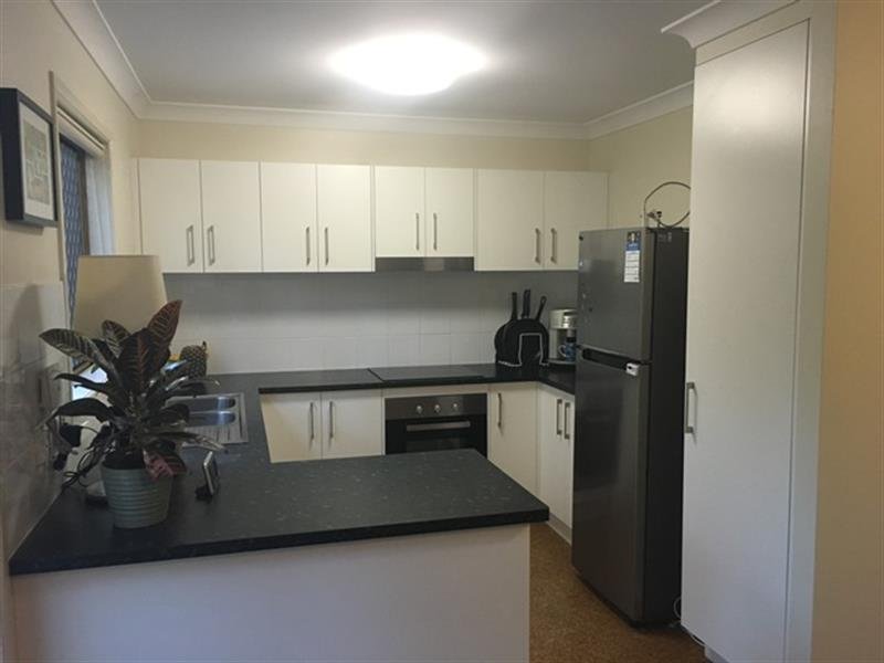 Photo - 11/27 Kadumba St , Yeronga QLD 4104 - Image 4