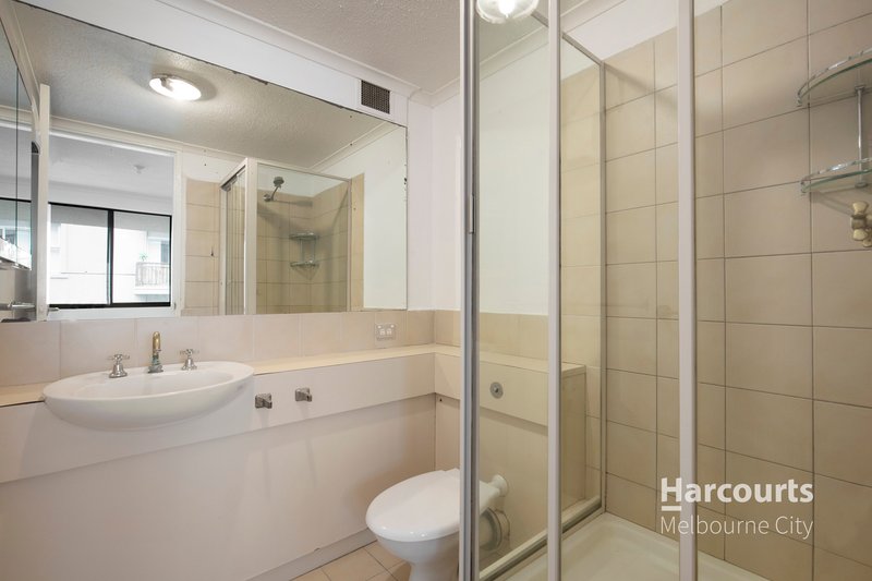 Photo - 11/27 Queens Lane, Melbourne VIC 3004 - Image 6