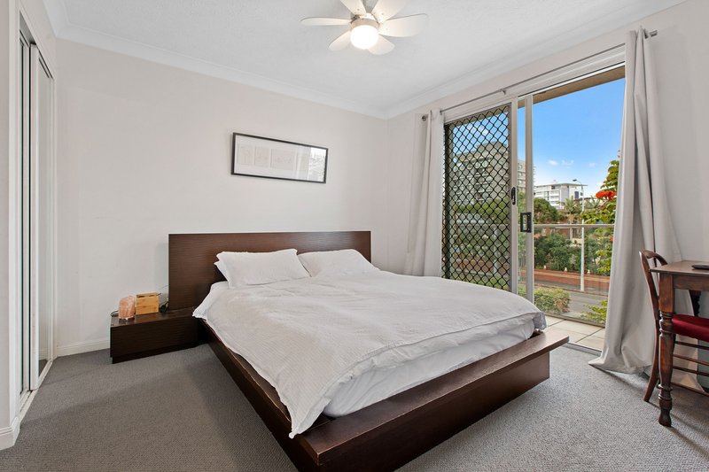 Photo - 11/275 Shafston Avenue, Kangaroo Point QLD 4169 - Image 5