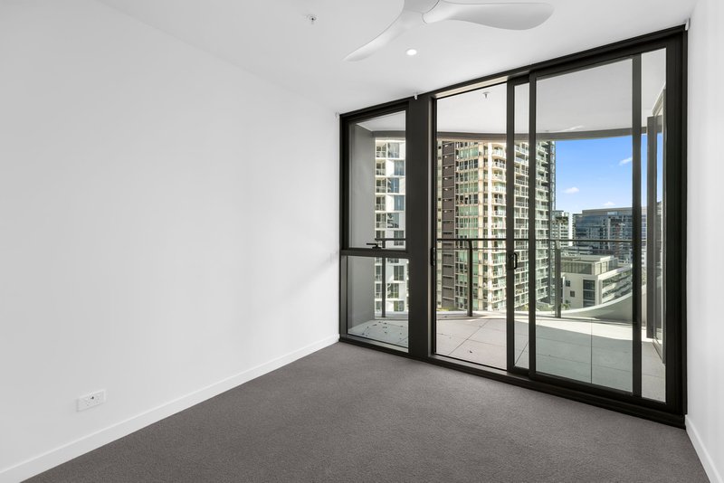 Photo - 1127/53 Skyring Terrace, Newstead QLD 4006 - Image 5