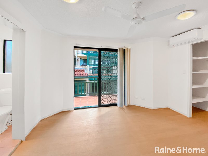 Photo - 11/28 Cadell Street, Toowong QLD 4066 - Image 8
