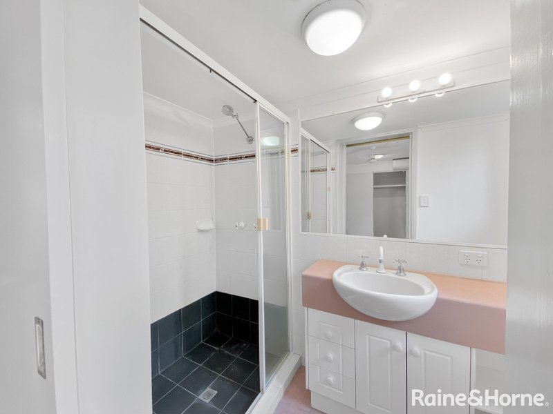 Photo - 11/28 Cadell Street, Toowong QLD 4066 - Image 9